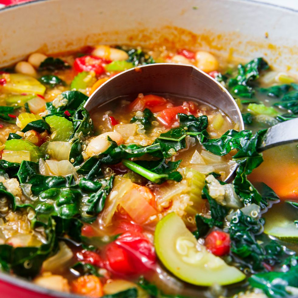 Quinoa vegetable soup - healthy soups 